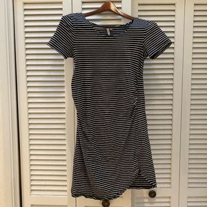 Feathers Maternity dress